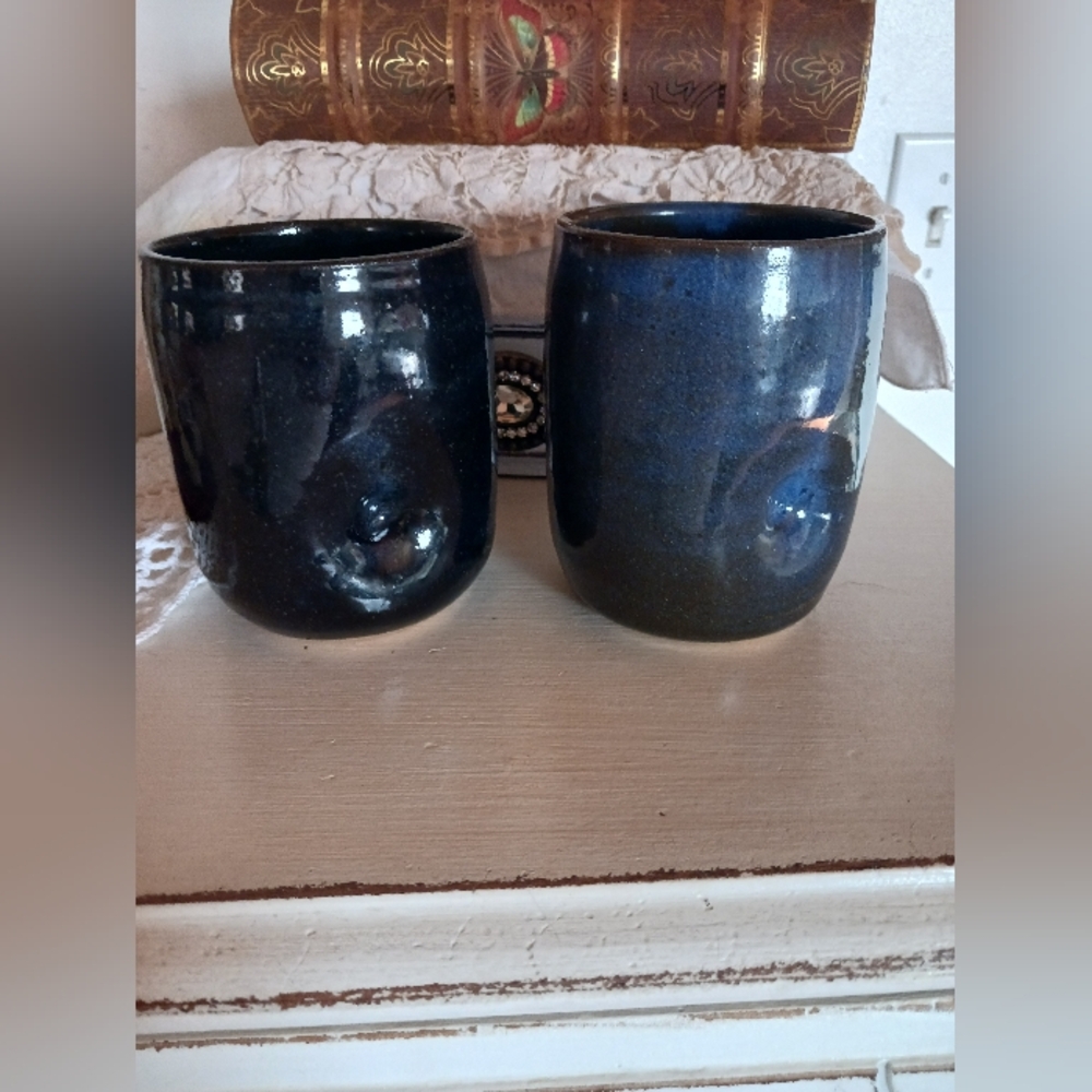 Set Of 2 Handcrafted Bigfoot Sasquatch Pottery Coffee Tea Wedding Cups EUC - Picture 3 of 9